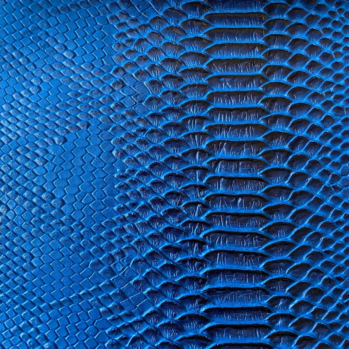 Blue Black Two Tone Faux Viper Sopythana Snake Skin Skin Vinyl Fabric