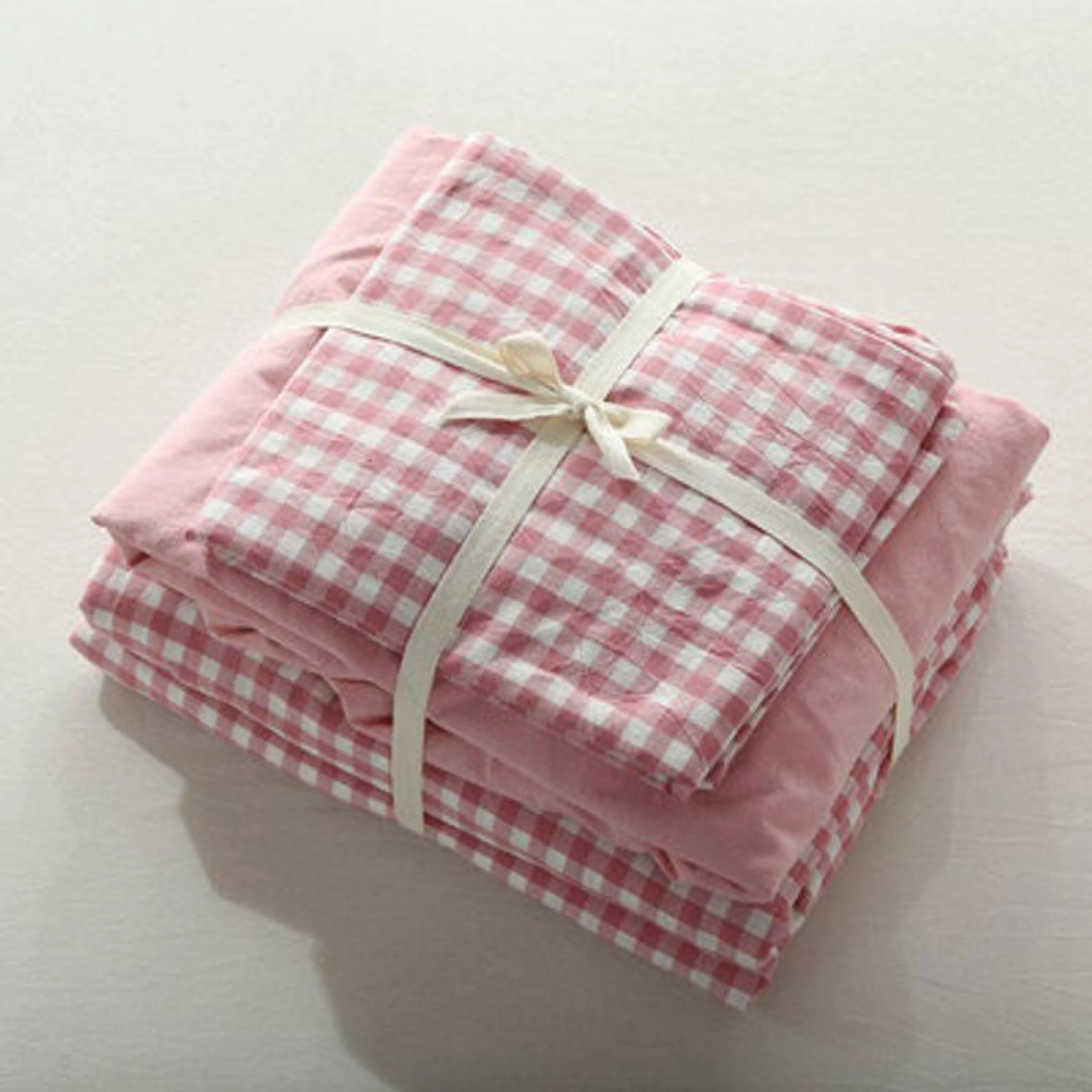 Gingham Bedding Set / Pink