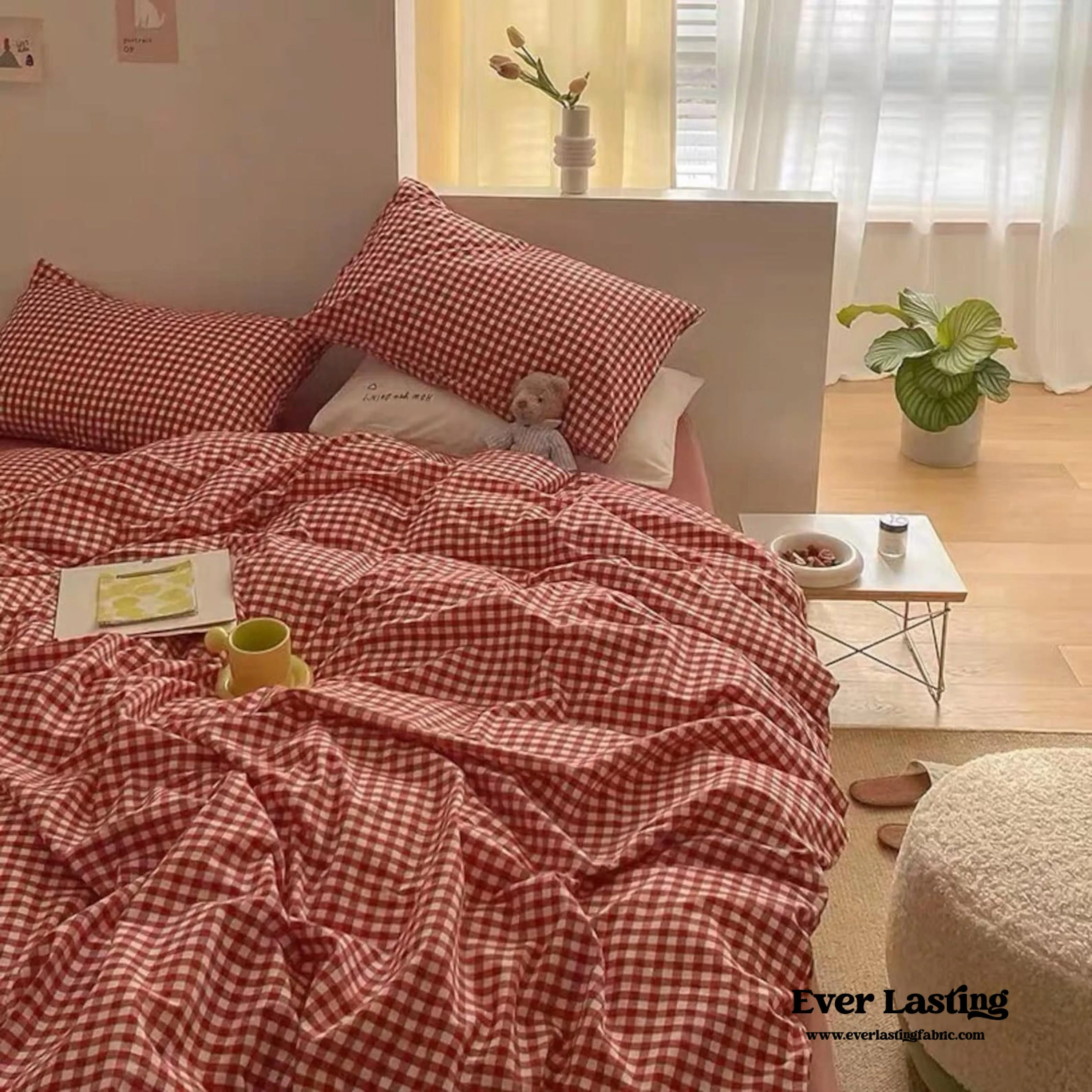 Gingham Bedding Set / Red