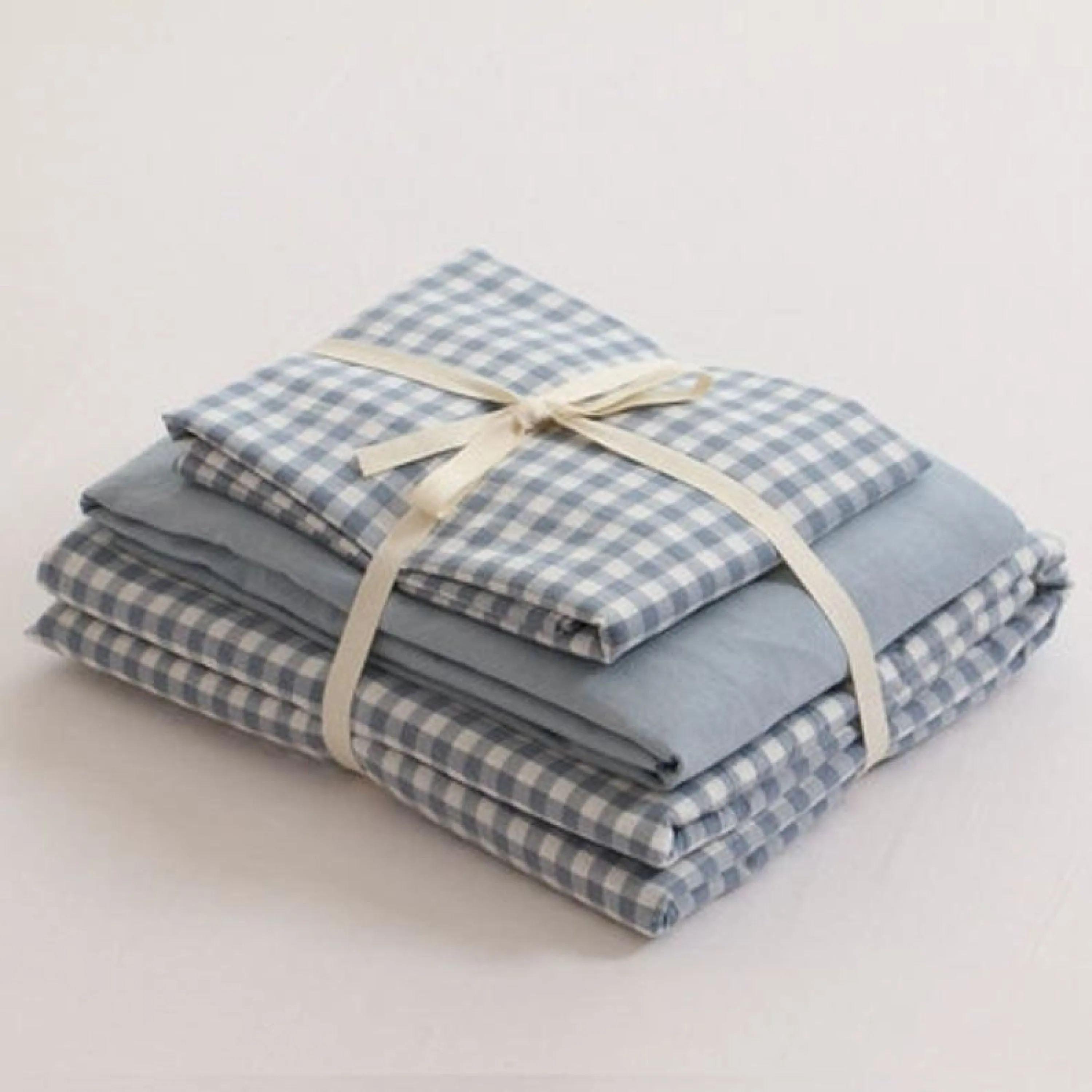 Gingham Bedding Set / Red