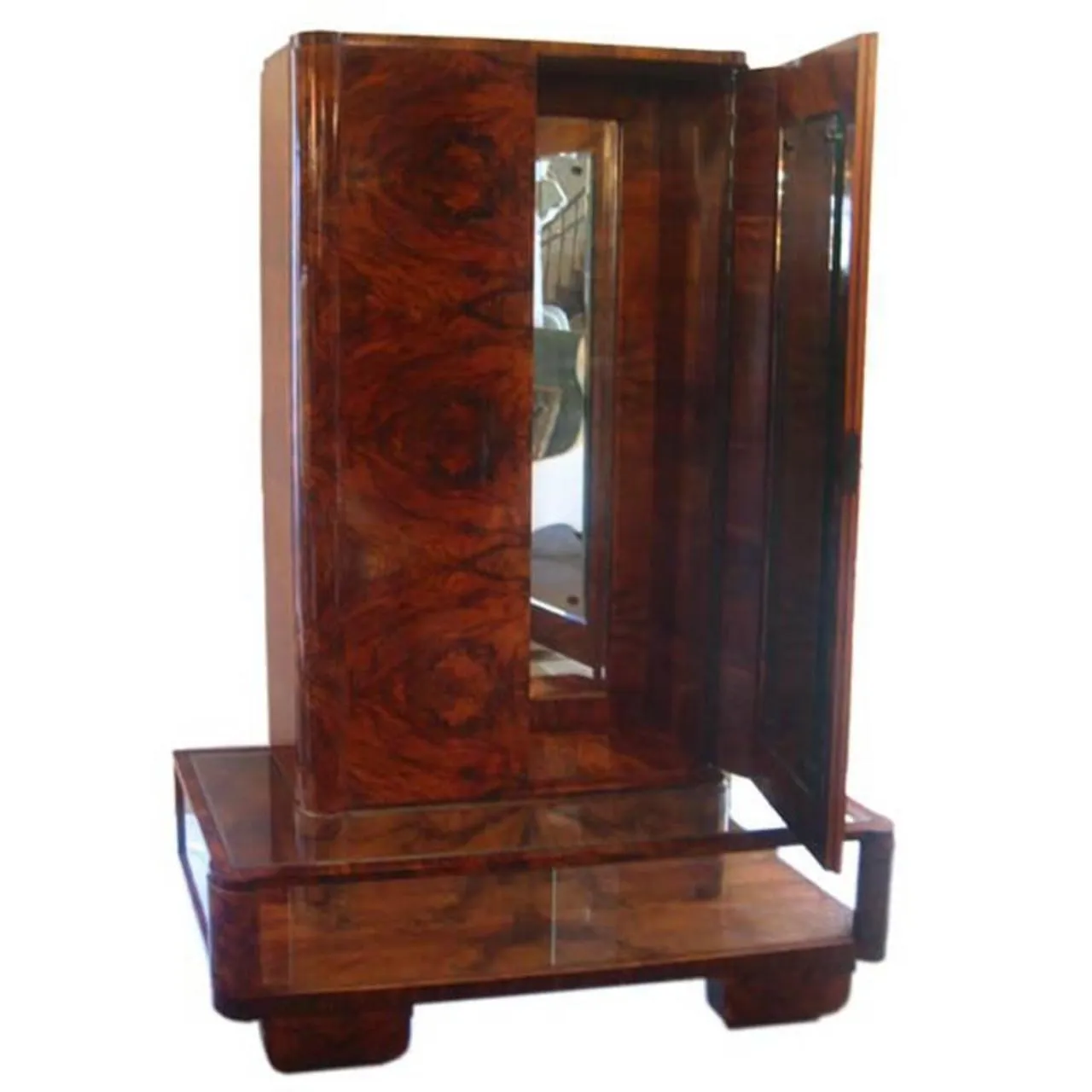 Italian Deco Gentleman's Changing Cabinet